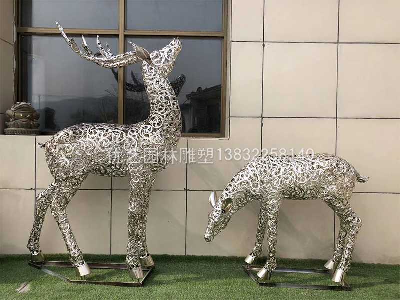 園林不銹鋼雕塑,鏤空鹿雕塑 園林不銹鋼雕塑,鏤空鹿雕塑