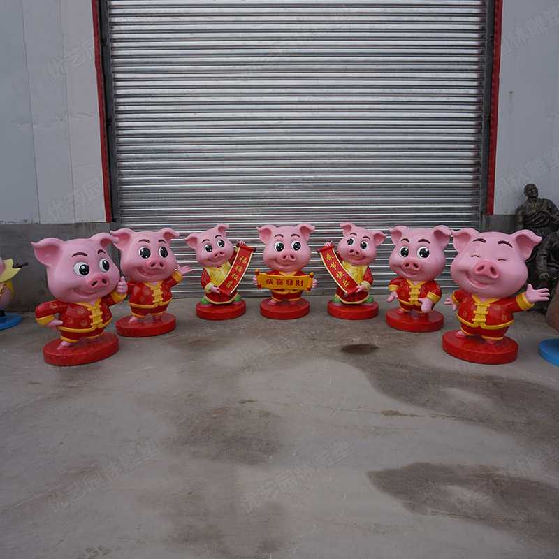 玻璃鋼卡通豬，豬年吉祥物雕塑