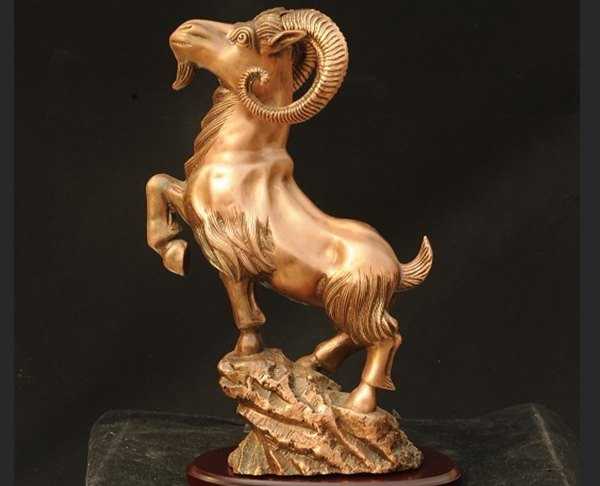 銅山羊雕塑，家居景觀雕塑